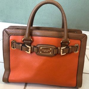 Michael Kors Crossbody